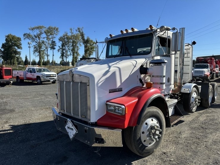 1995-kenworth-t800-image-1