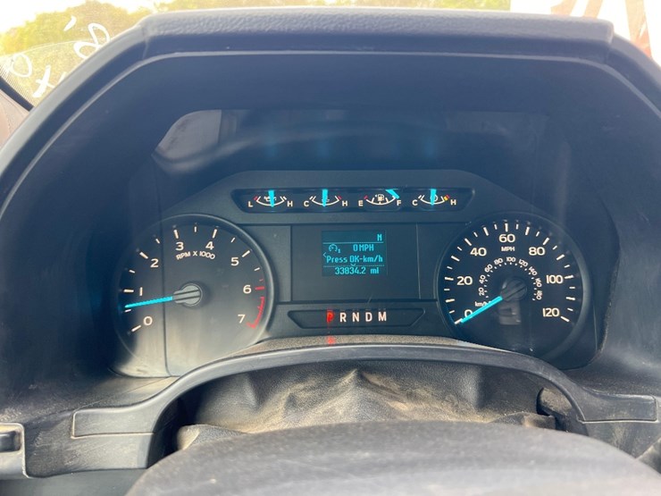 2018-ford-f150-xl-image-26