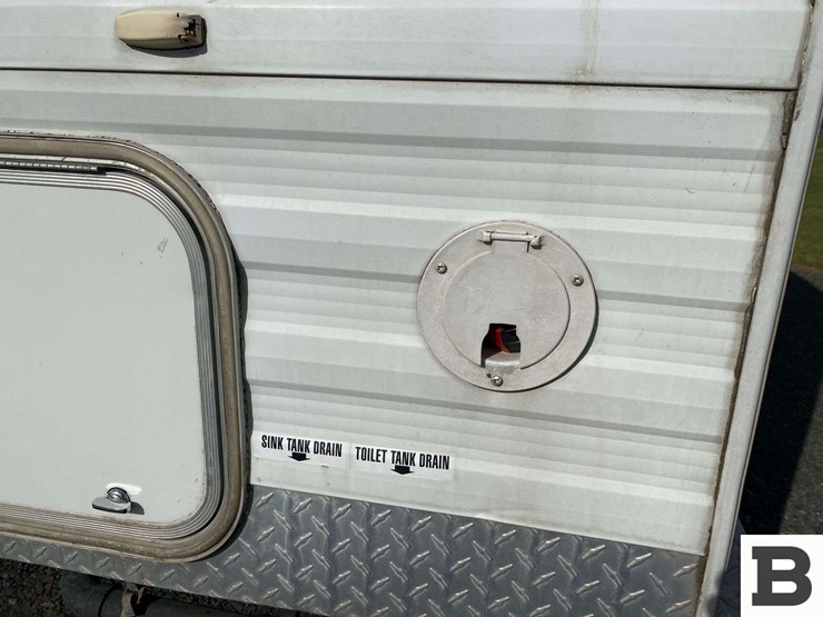 trailblazer-camper-image-19