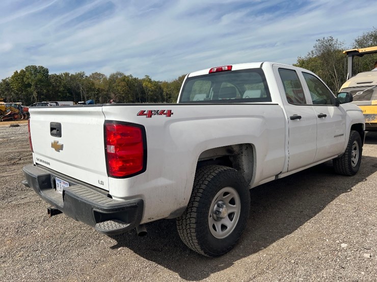 2019-chevrolet-silverado-image-4