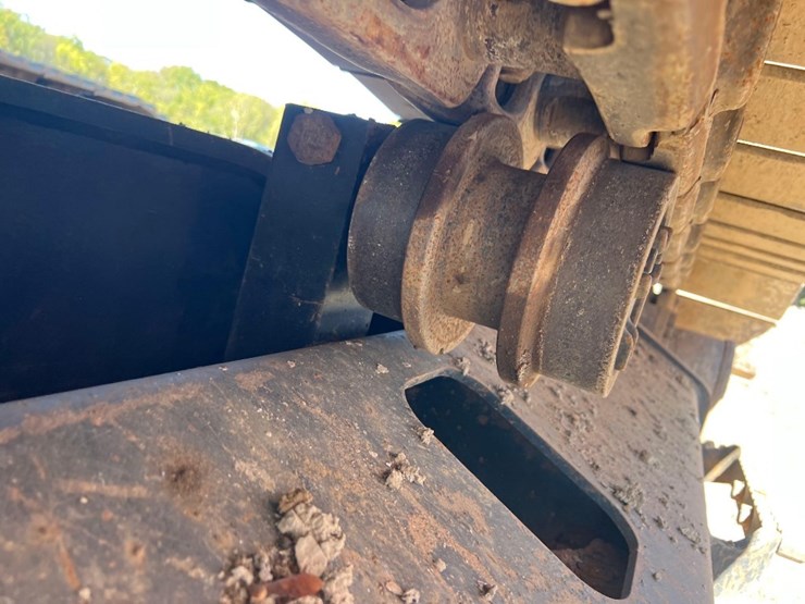 2019-caterpillar-336gc-image-23