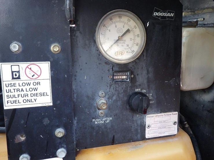 2012-doosan-c185wkub-image-16