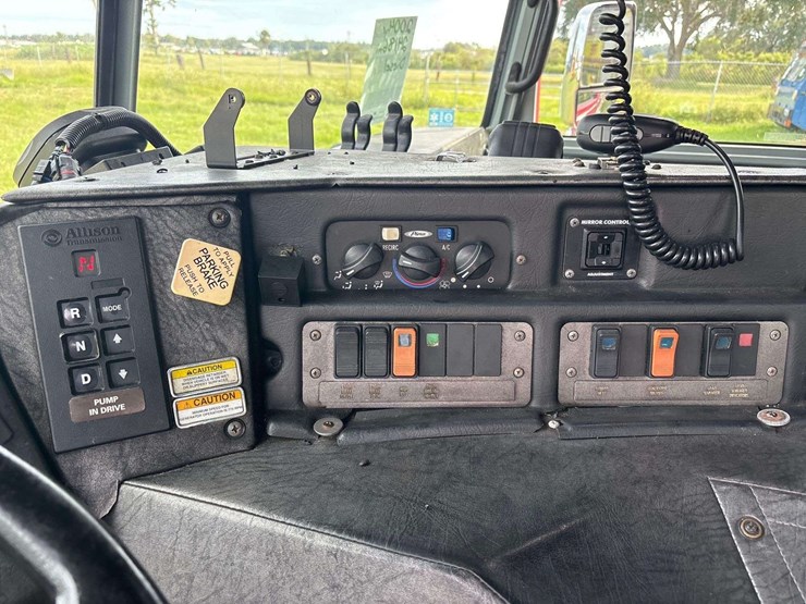 2004-pierce-enforcer-image-19