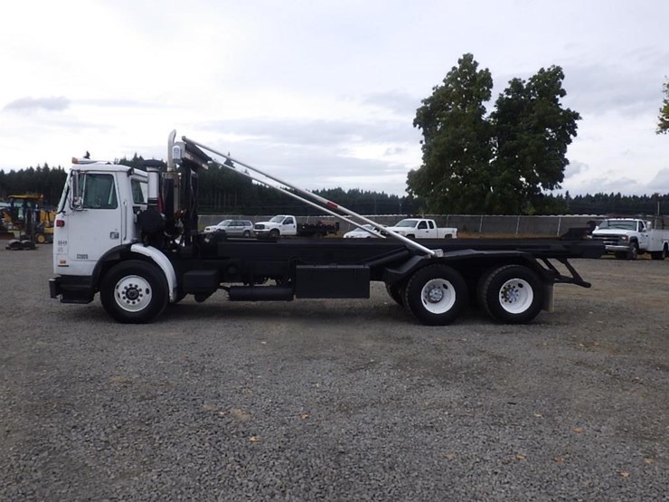 volvo-xpeditor-wx-image-6