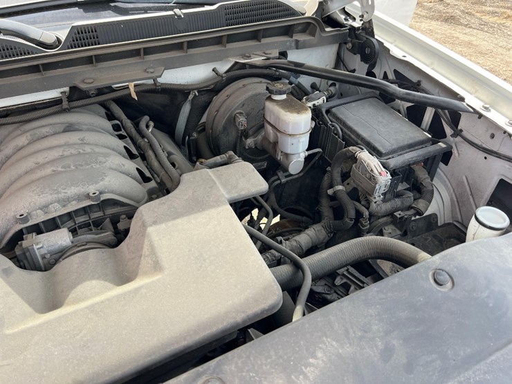 2019-chevrolet-silverado-image-18