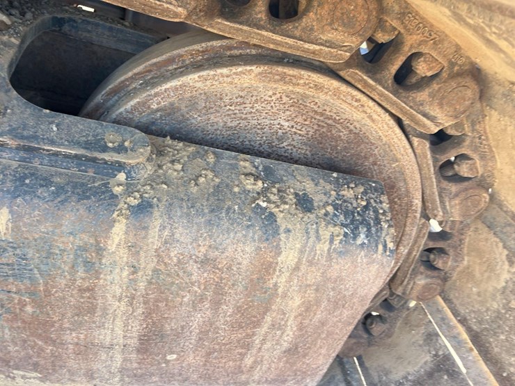 2019-caterpillar-336gc-image-30
