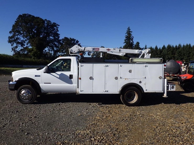 2000-ford-f550-image-9