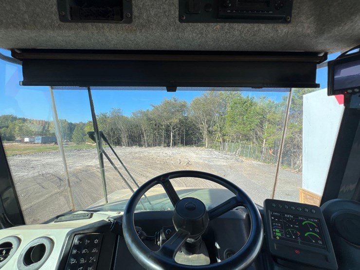 deere-260e-image-39