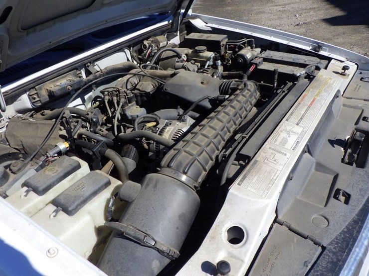 1995-ford-explorer-image-11