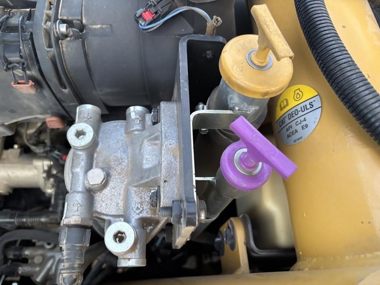 caterpillar-420f2-image-62
