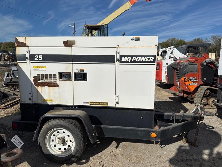 multiquip-whisperwatt-mq-power-25-generator-image-2