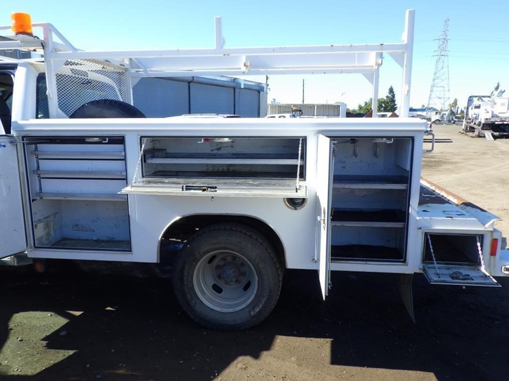 2015-ford-f350-image-8