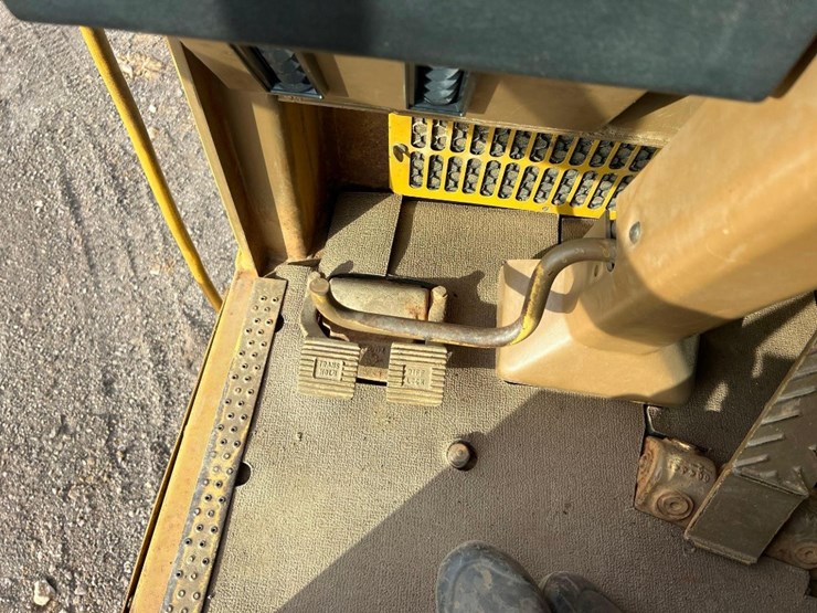caterpillar-631e-image-35