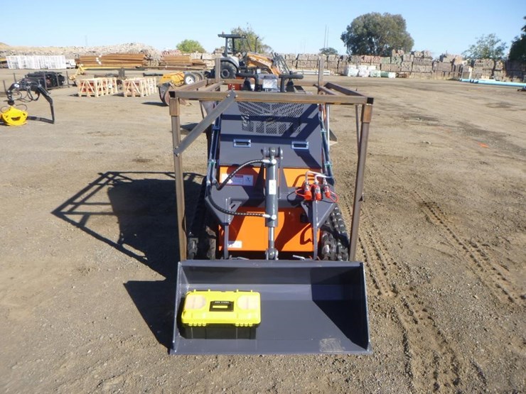 tpm-t460-skid-steer-track-loader-image-5