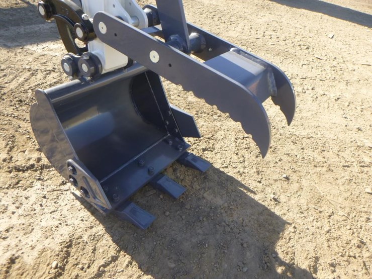 bttl-et15h-6-hydraulic-excavator-image-9