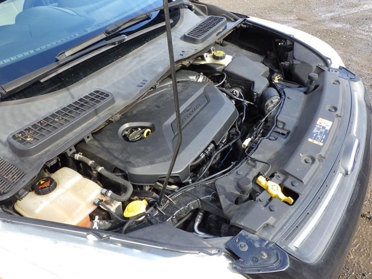 2014-ford-escape-image-11