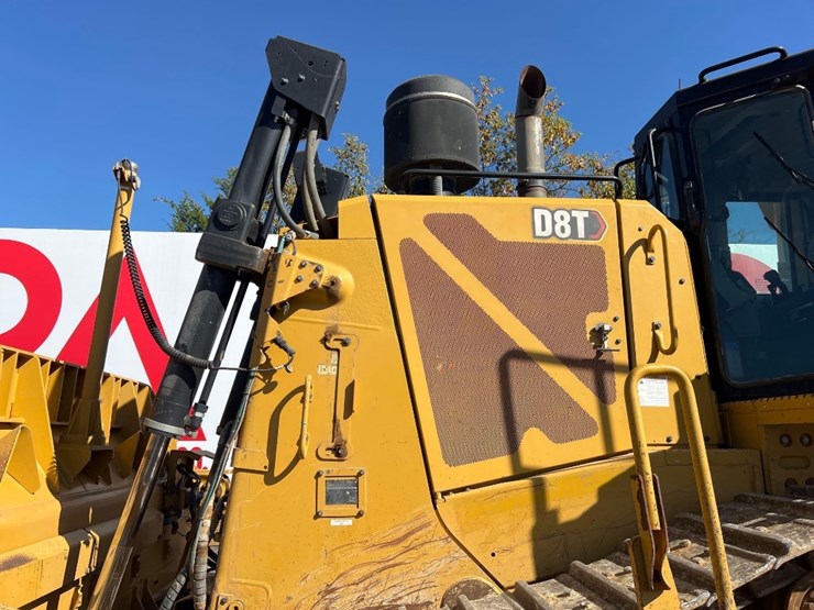 caterpillar-d8t-image-27