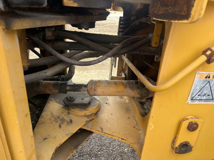 caterpillar-924g-image-21