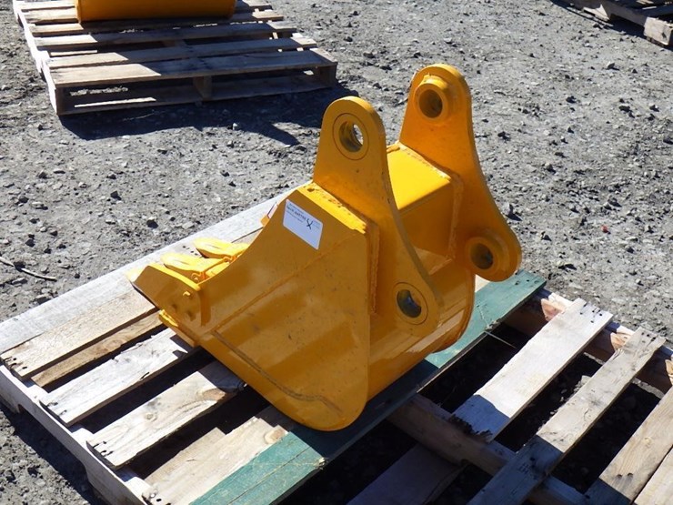 caterpillar-305-image-2