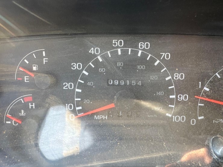 2006-ford-f750-image-25