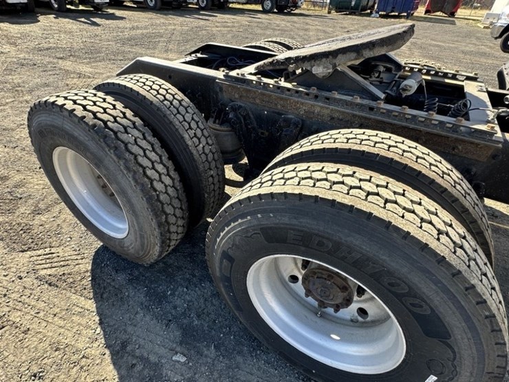 1995-kenworth-t800-image-11
