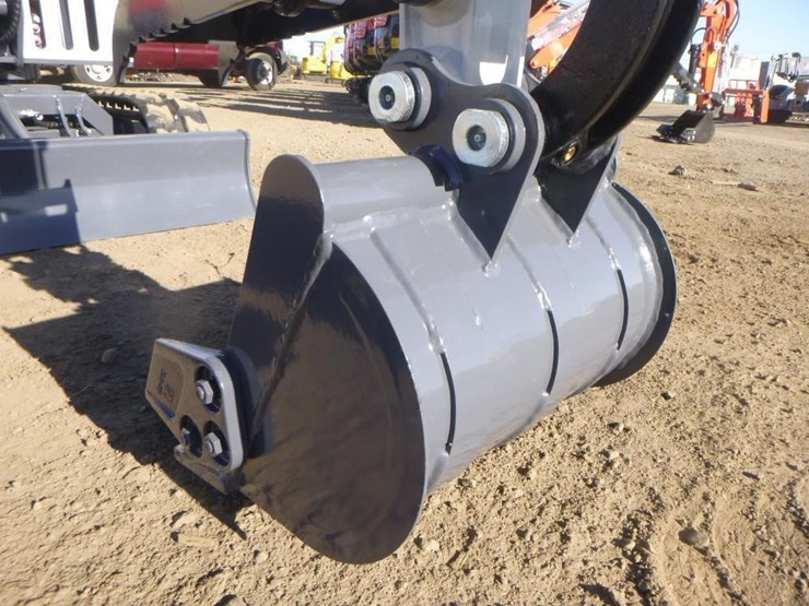 bttl-et16h-6-hydraulic-excavator-image-10