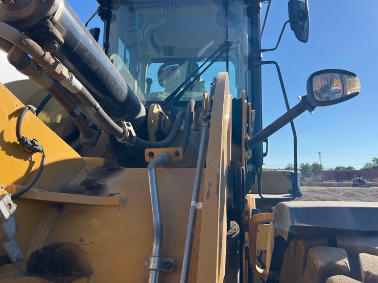 caterpillar-930m-image-17