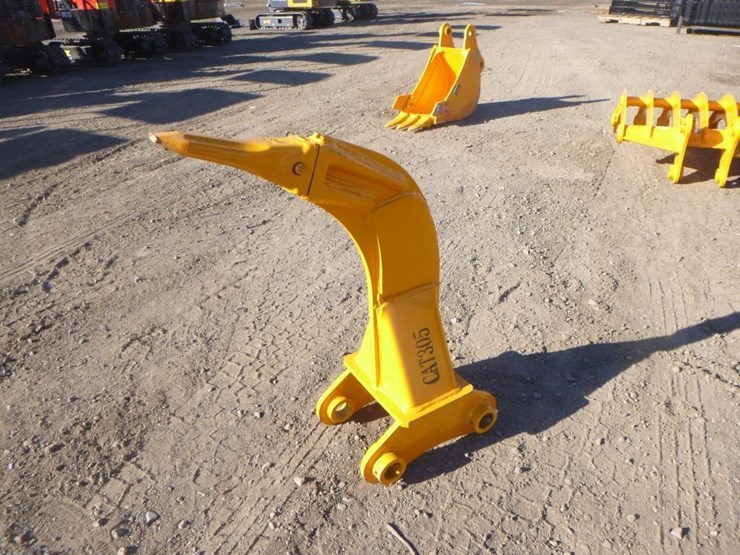 caterpillar-305-image-1