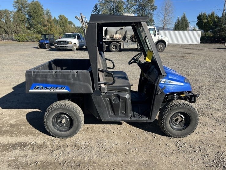 2011-polaris-ranger-ev-image-3