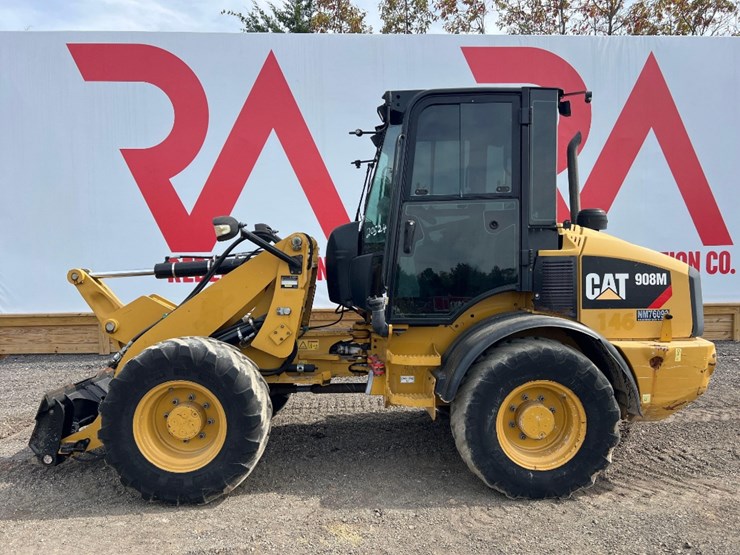 2018-caterpillar-908m-image-1