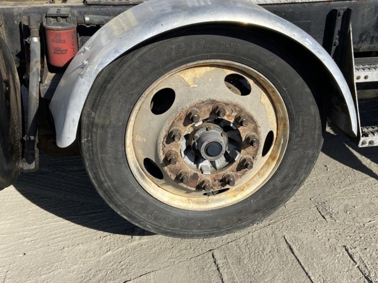 2000-kenworth-t800-image-32