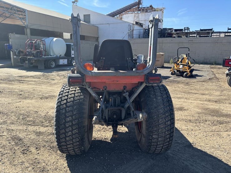kubota-b2630-image-8