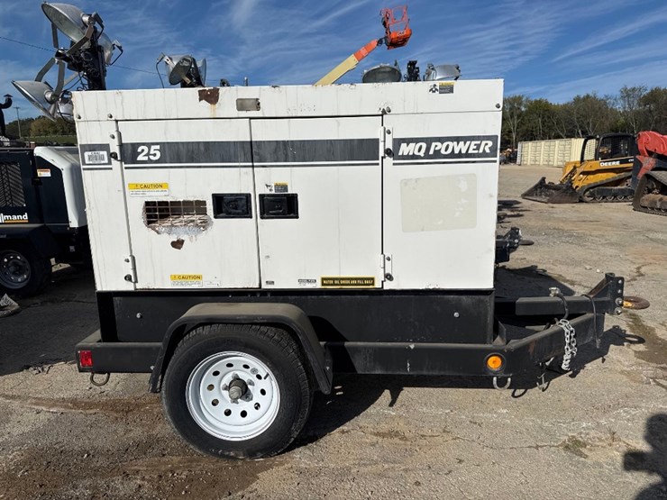 multiquip-whisperwatt-mq-power-25-generator-image-2