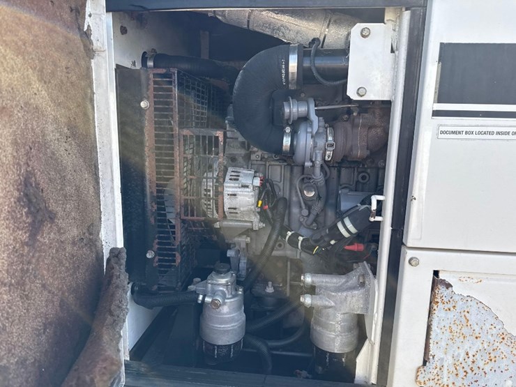 multiquip-whisperwatt-mq-power-25-generator-image-14
