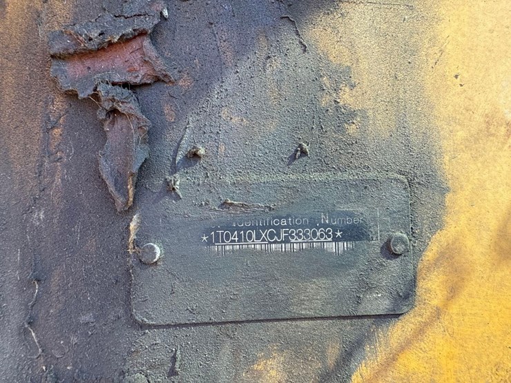 deere-410l-image-18