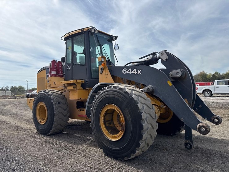2017-deere-644k-image-4