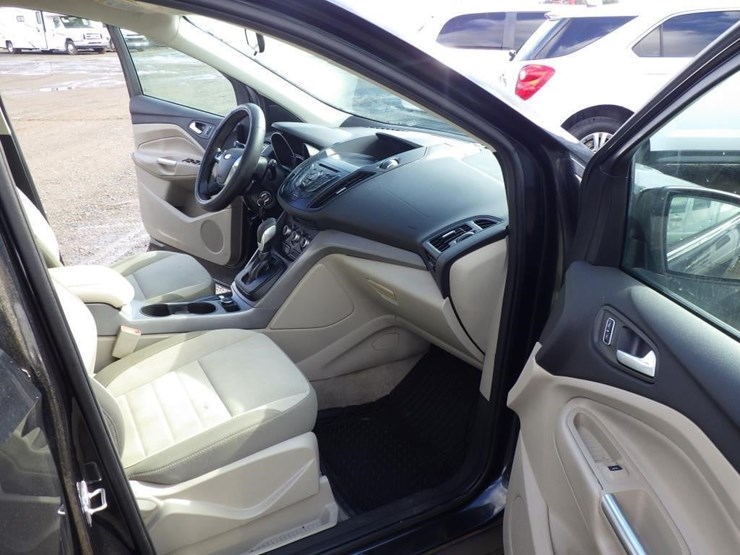 2014-ford-escape-image-6