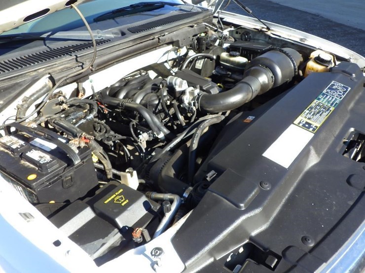 2004-ford-f150-image-9