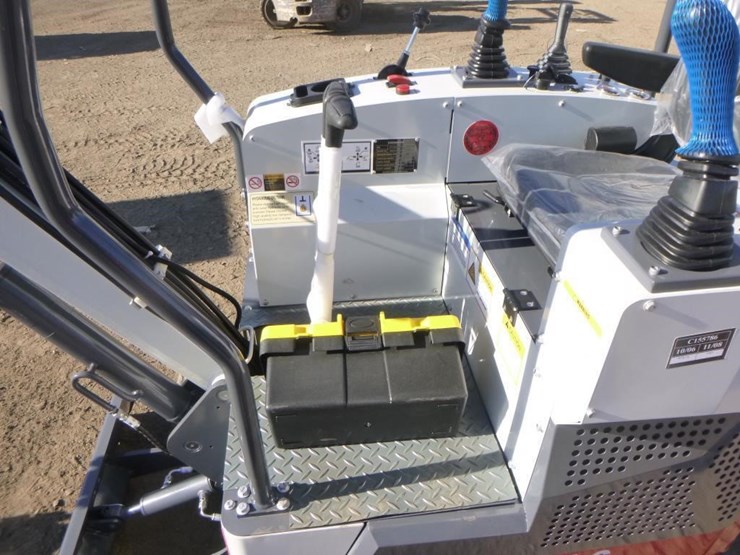 bttl-et16h-6-hydraulic-excavator-image-20