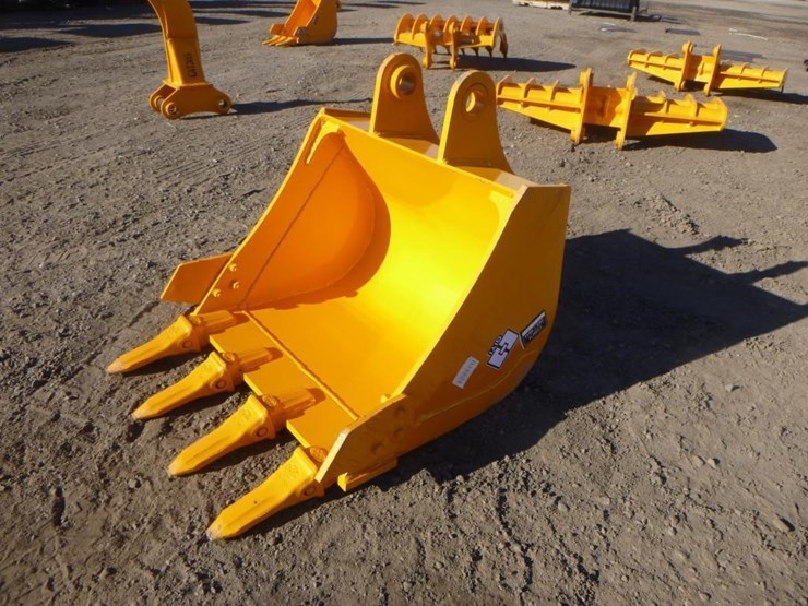 caterpillar-305-image-1