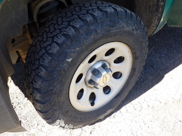 2012-chevrolet-1500-image-11