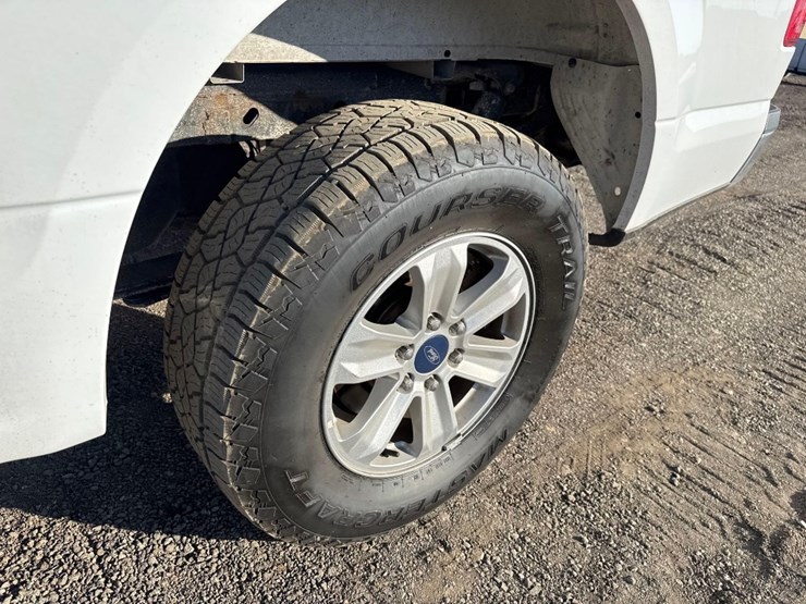 2017-ford-f150-xlt-image-9