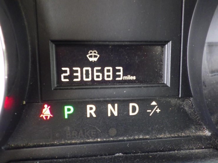 2013-dodge-grand-caravan-image-14