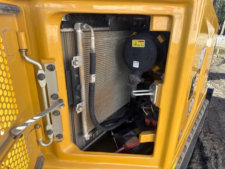 2024-caterpillar-306cr-image-19