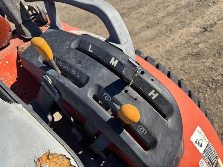 kubota-b2630-image-31