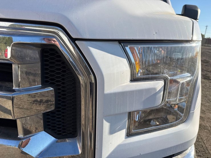 2017-ford-f150-xlt-image-18