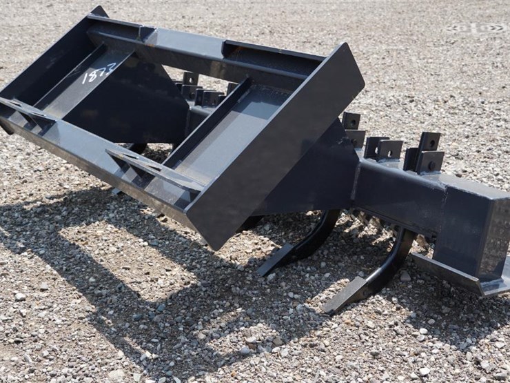 #1365-•-new!-wolverine-skid-steer-ripper-attachment-image-3