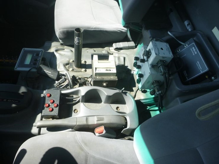 2008-gmc-w5500-image-20