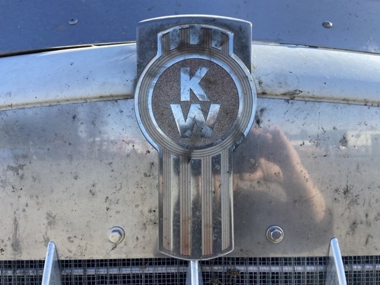 2000-kenworth-t800-image-9