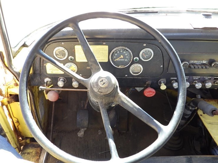 1973-international-loadstar-image-16